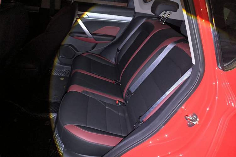 Used Geely Auto Coolray 2021 1.4T Manual Gold Edition Left Rear Seat