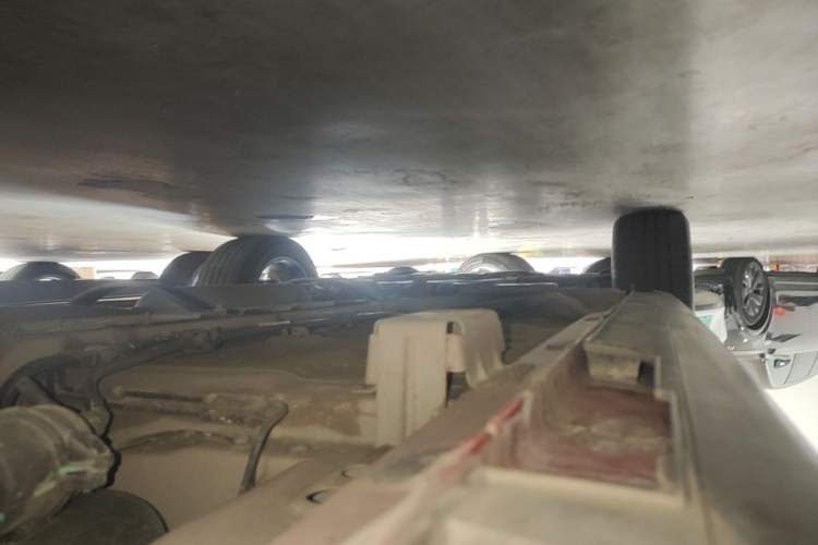Used Geely Auto Coolray 2021 1.4T DCT Diamond Edition Left Side Sill