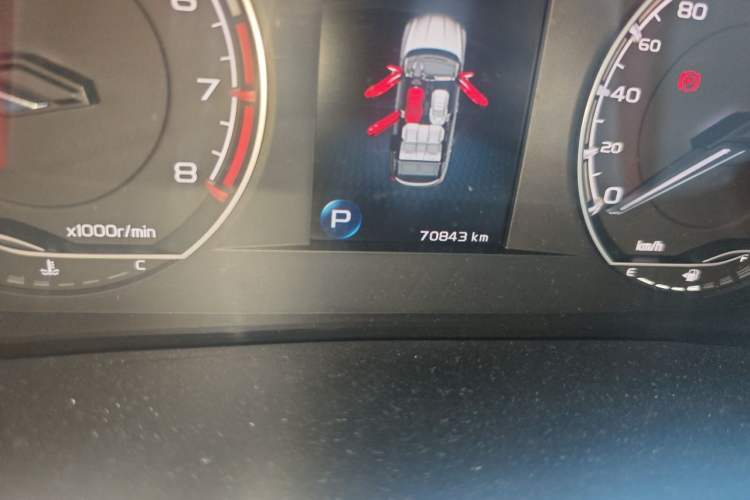 Used Geely Auto Coolray 2021 1.4T DCT Diamond Edition Odometer Close Up