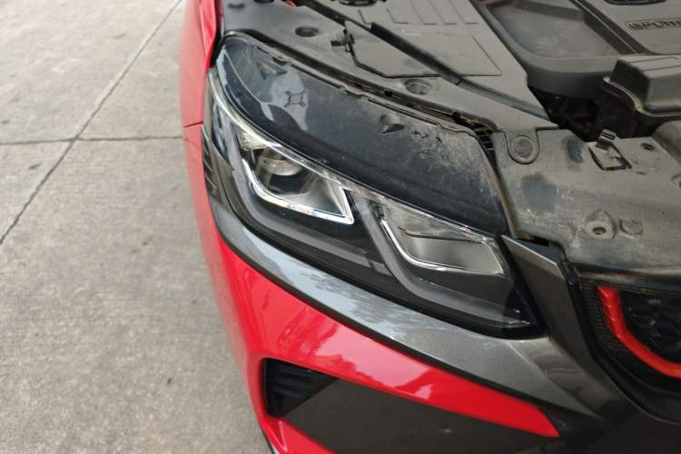Used Geely Auto Coolray 2021 1.5TD DCT Starry Edition Right Front Headlight