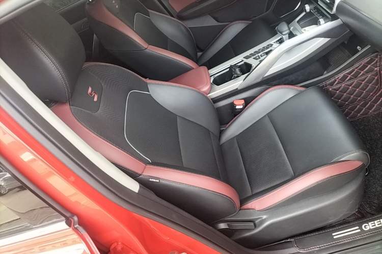 Used Geely Auto Coolray 2021 1.4T DCT Diamond Edition Right Front Seat