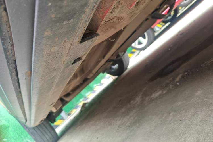 Used Geely Auto Coolray 2021 1.4T Manual Gold Edition Right Side Sill