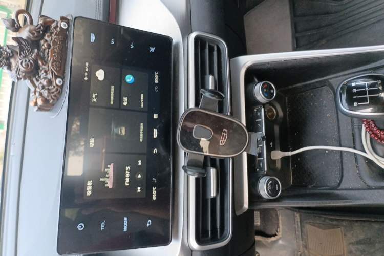 Used Geely Auto Coolray 2021 1.4T Manual Gold Edition Audio And AC Panel