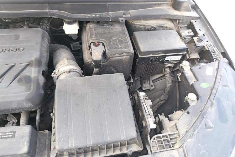 Used Geely Auto Coolray 2021 1.4T DCT Platinum Edition Engine Bay Left