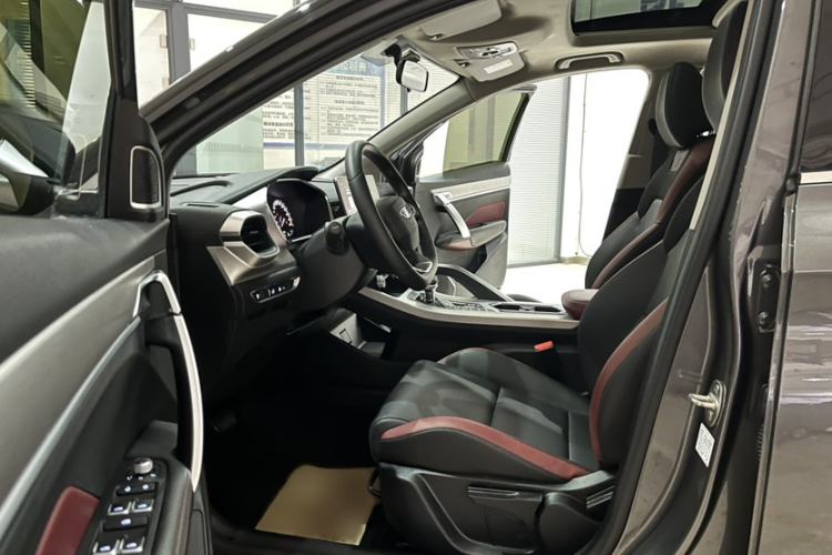 Used Geely Auto Coolray 2021 1.4T DCT Diamond Edition Interior 5