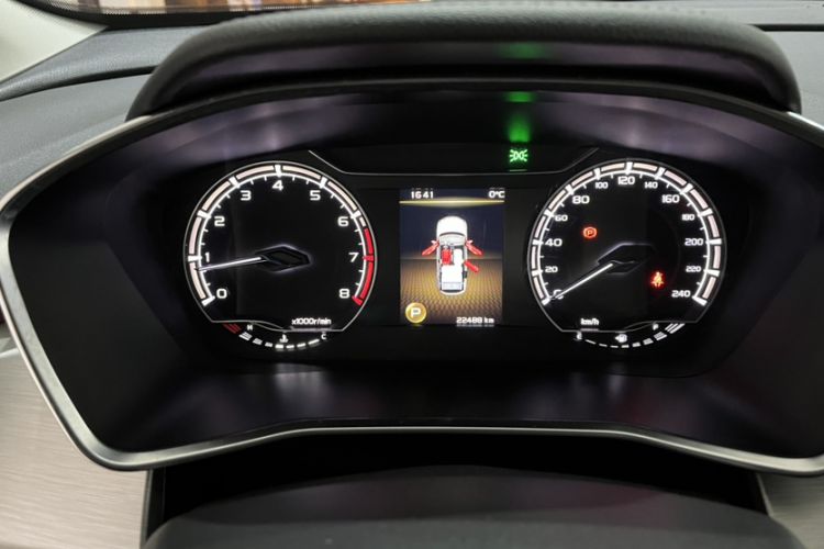 Used Geely Auto Coolray 2021 1.4T DCT Diamond Edition Odometer Close Up