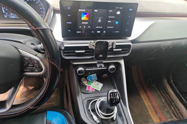 Used Geely Auto Coolray 2021 1.4T Manual Gold Edition Audio And AC Panel