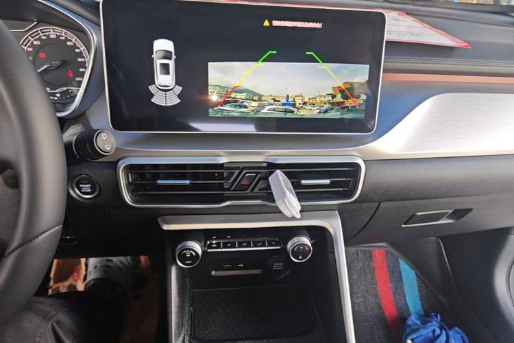 Used Geely Auto Coolray 2021 1.4T DCT Platinum Edition Audio And AC Panel