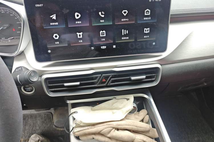 Used Geely Auto Coolray 2021 1.4T DCT Diamond Edition Audio And AC Panel