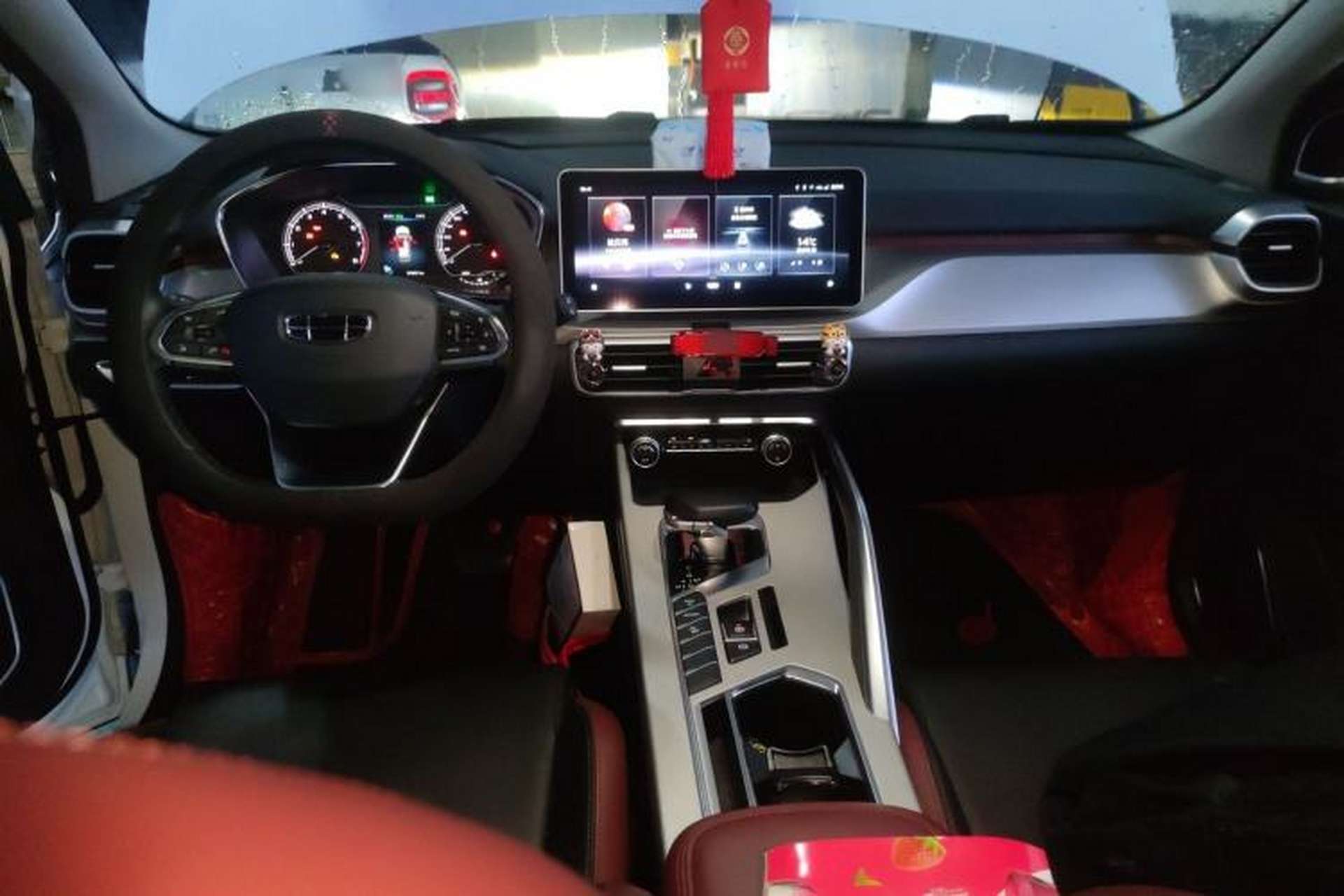 Used Geely Auto Coolray 2021 1.4T DCT Diamond Edition Center Console