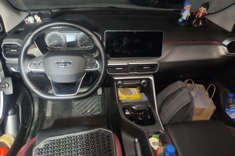 Used Geely Auto Coolray 2021 1.4T DCT Platinum Edition Center Console