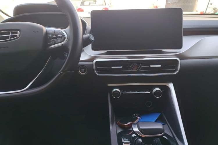 Used Geely Auto Coolray 2021 1.4T DCT Platinum Edition Center Console