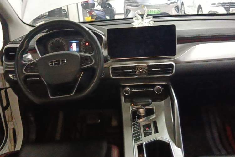 Used Geely Auto Coolray 2021 1.4T DCT Diamond Edition Center Console