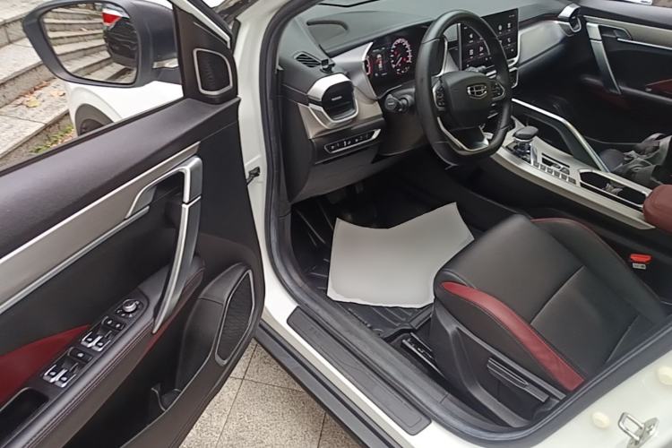 Used Geely Auto Coolray 2021 1.4T DCT Diamond Edition Driver Seat
