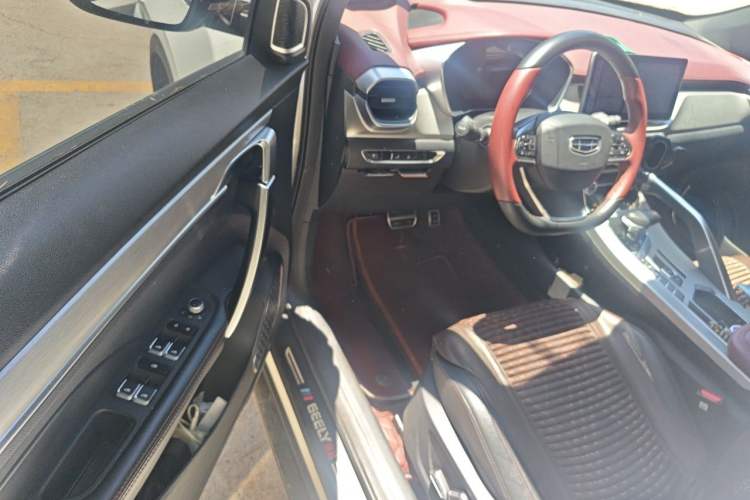 Used Geely Auto Coolray 2021 1.5TD DCT Glory Edition Driver Seat