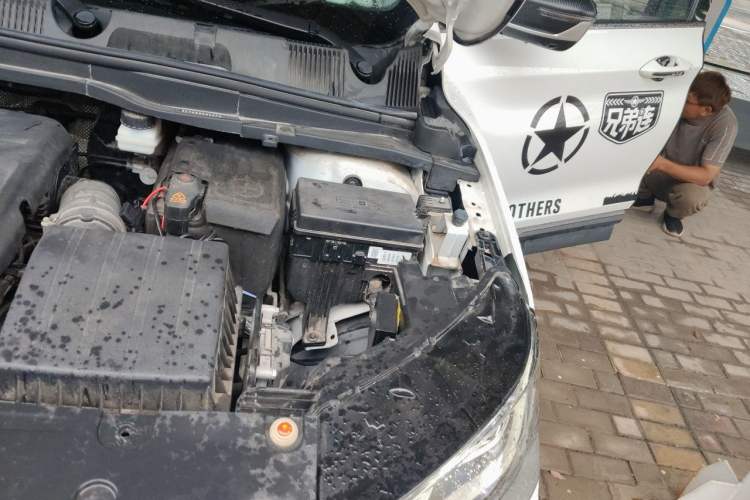 Used Geely Auto Coolray 2021 1.4T DCT Diamond Edition Engine Bay Left