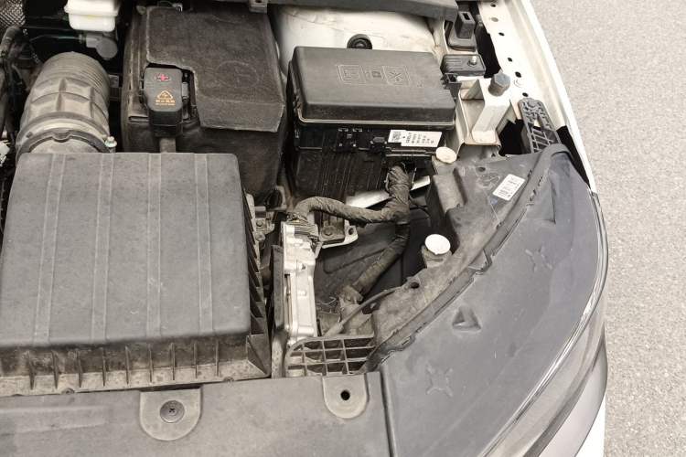 Used Geely Auto Coolray 2021 1.5TD DCT Starry Edition Engine Bay Left
