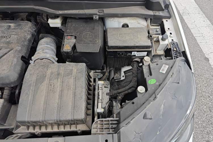 Used Geely Auto Coolray 2021 1.4T Manual Gold Edition Engine Bay Left