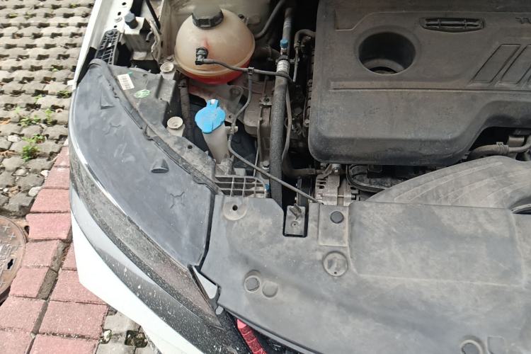 Used Geely Auto Coolray 2021 1.4T DCT Platinum Edition Engine Bay Right