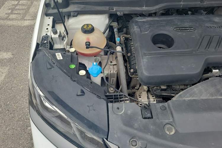 Used Geely Auto Coolray 2021 1.4T DCT Diamond Edition Engine Bay Right