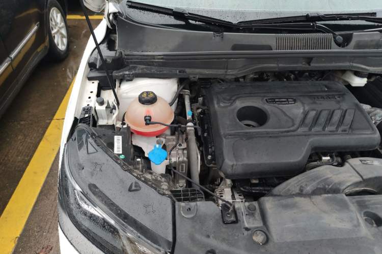 Used Geely Auto Coolray 2021 1.4T DCT Platinum Edition Engine Bay Right