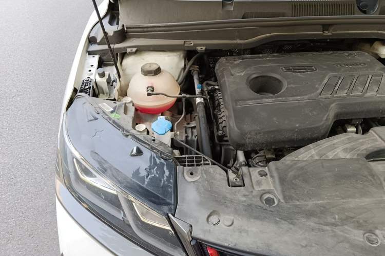 Used Geely Auto Coolray 2021 1.4T DCT Diamond Edition Engine Bay Right