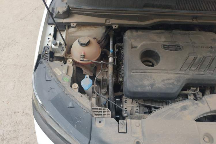 Used Geely Auto Coolray 2021 1.4T DCT Platinum Edition Engine Bay Right