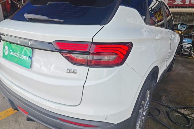 Used Geely Auto Coolray 2021 1.4T DCT Platinum Edition Exterior 3