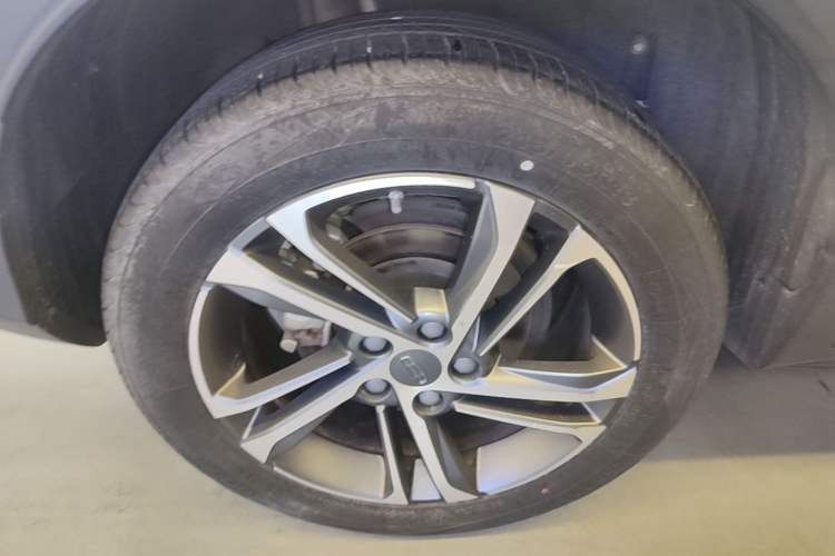 Used Geely Auto Coolray 2021 1.4T DCT Diamond Edition Exterior 5