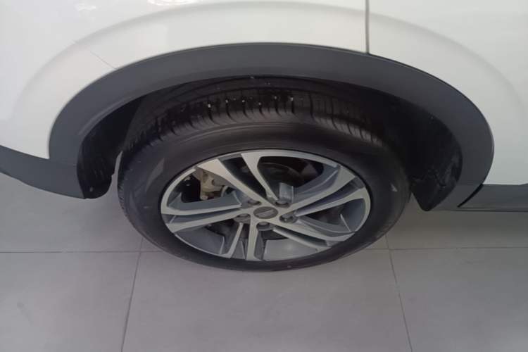 Used Geely Auto Coolray 2021 1.4T DCT Diamond Edition Exterior 5