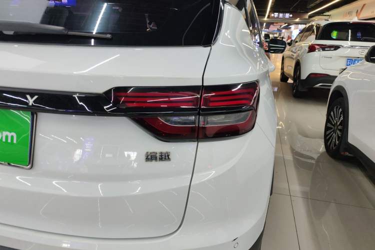Used Geely Auto Coolray 2021 1.4T DCT Diamond Edition Exterior 6