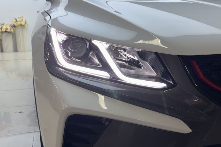 Used Geely Auto Coolray 2021 1.4T DCT Platinum Edition Exterior 6
