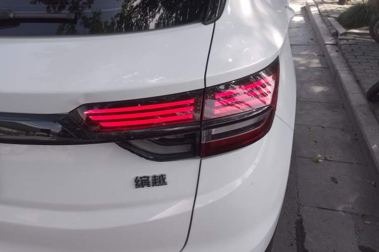 Used Geely Auto Coolray 2021 1.4T DCT Diamond Edition Exterior 6