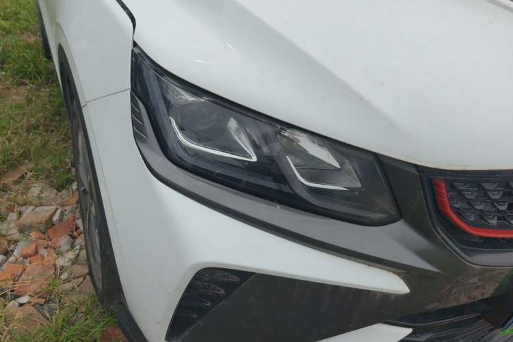 Used Geely Auto Coolray 2021 1.4T DCT Platinum Edition Exterior 6
