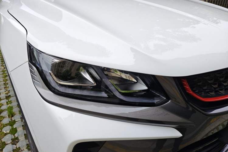 Used Geely Auto Coolray 2021 1.4T DCT Diamond Edition Exterior 6