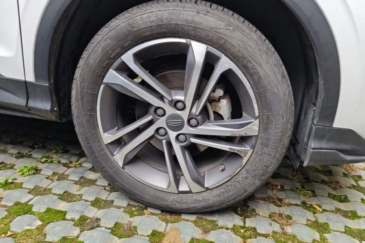 Used Geely Auto Coolray 2021 1.4T DCT Diamond Edition Exterior 7