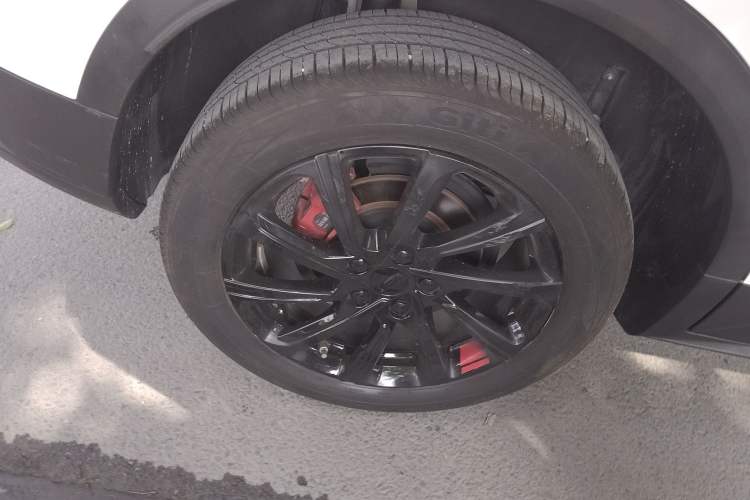 Used Geely Auto Coolray 2021 1.4T DCT Diamond Edition Exterior 8