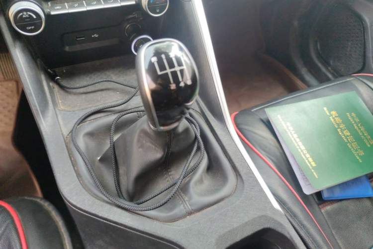 Used Geely Auto Coolray 2021 1.4T Manual Gold Edition Gear Lever
