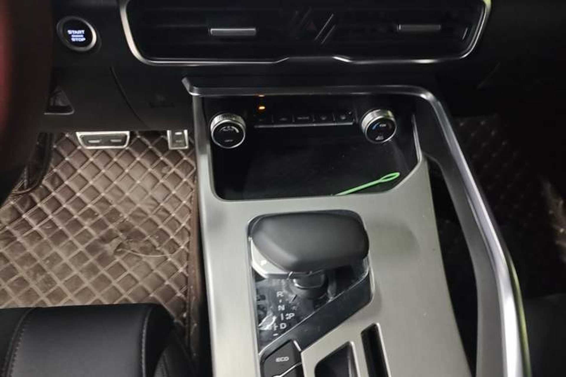 Used Geely Auto Coolray 2021 1.5TD DCT Starry Edition Gear Lever