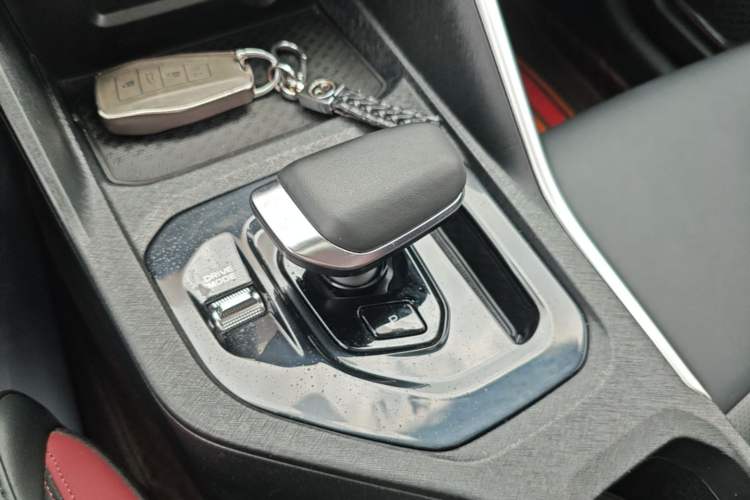 Used Geely Auto Coolray 2021 1.4T DCT Platinum Edition Gear Lever