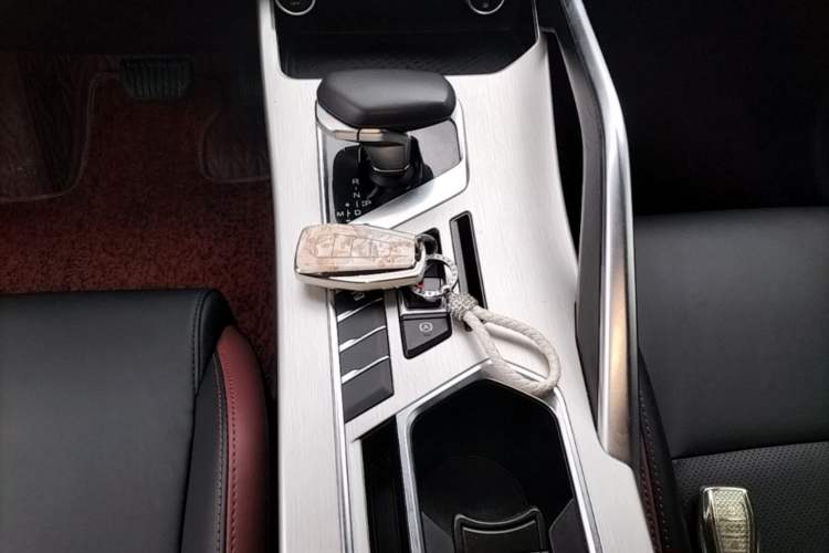 Used Geely Auto Coolray 2021 1.4T DCT Diamond Edition Gear Lever