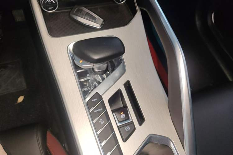 Used Geely Auto Coolray 2021 1.4T DCT Diamond Edition Gear Lever