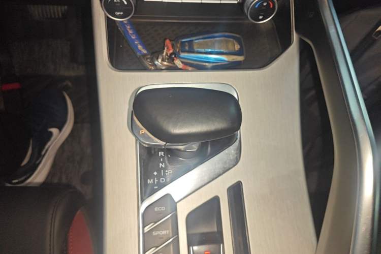 Used Geely Auto Coolray 2021 1.4T DCT Platinum Edition Gear Lever