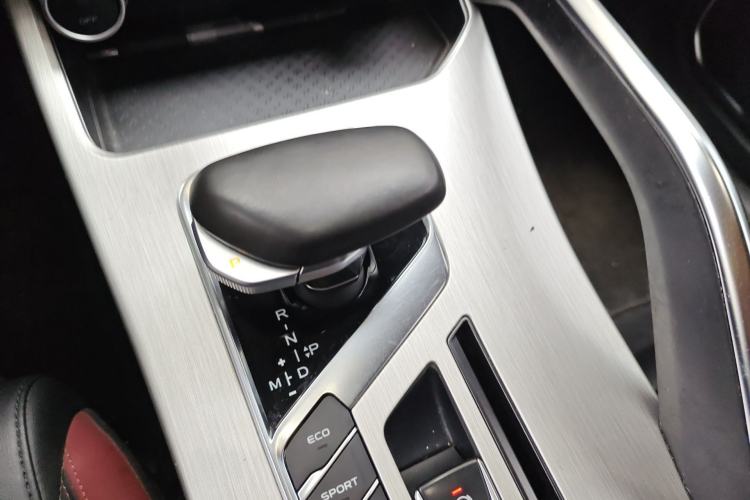 Used Geely Auto Coolray 2021 1.4T DCT Diamond Edition Gear Lever