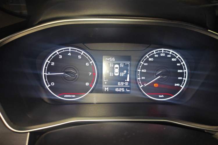 Used Geely Auto Coolray 2021 1.4T Manual Gold Edition Instrument Cluster