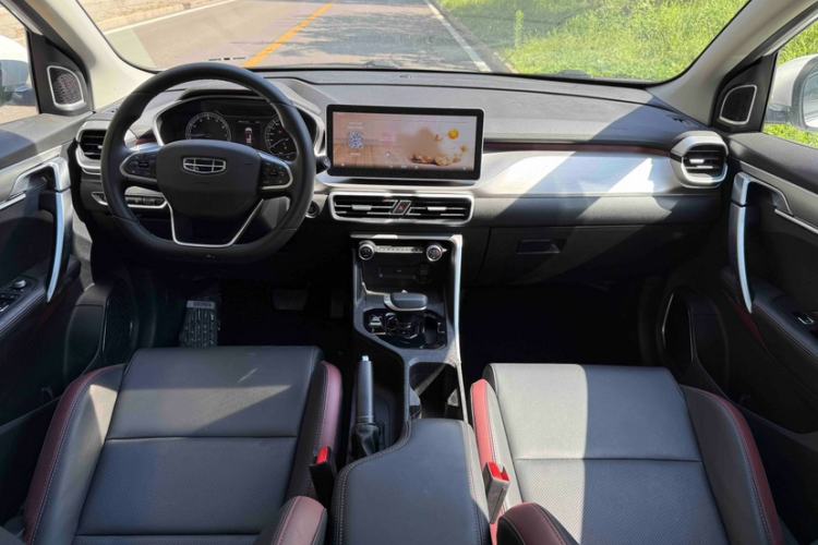 Used Geely Auto Coolray 2021 1.4T DCT Platinum Edition Interior 1
