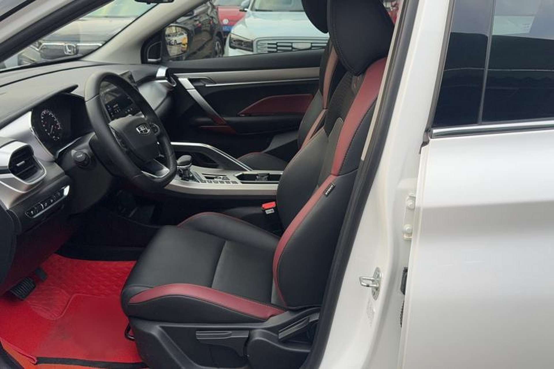 Used Geely Auto Coolray 2021 1.4T DCT Diamond Edition Interior 1
