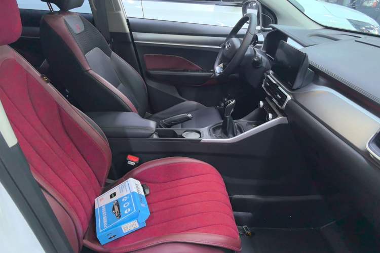 Used Geely Auto Coolray 2021 1.4T Manual Gold Edition Interior 1