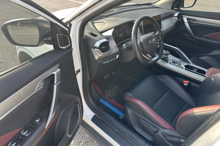 Used Geely Auto Coolray 2021 1.4T DCT Diamond Edition Interior 1