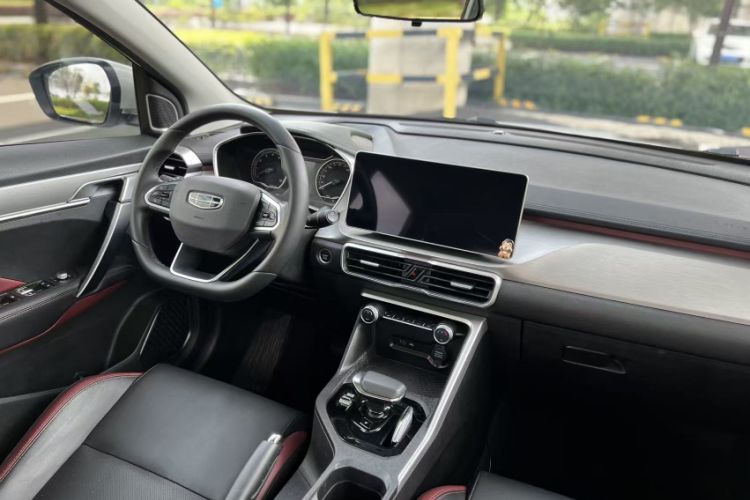 Used Geely Auto Coolray 2021 1.4T DCT Platinum Edition Interior 1